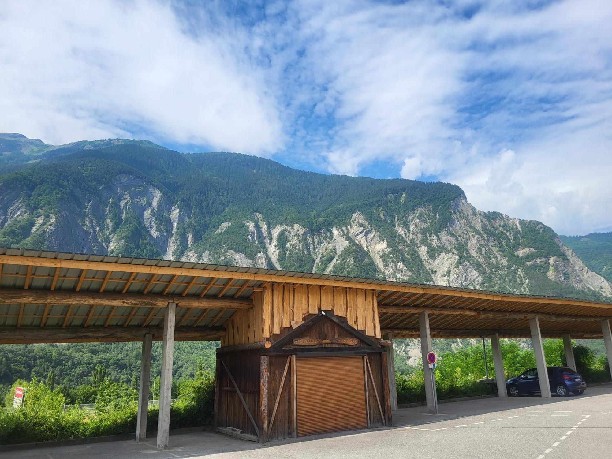Hotel Restaurant Lancheton Saint-Julien-Mont-Denis Exterior photo
