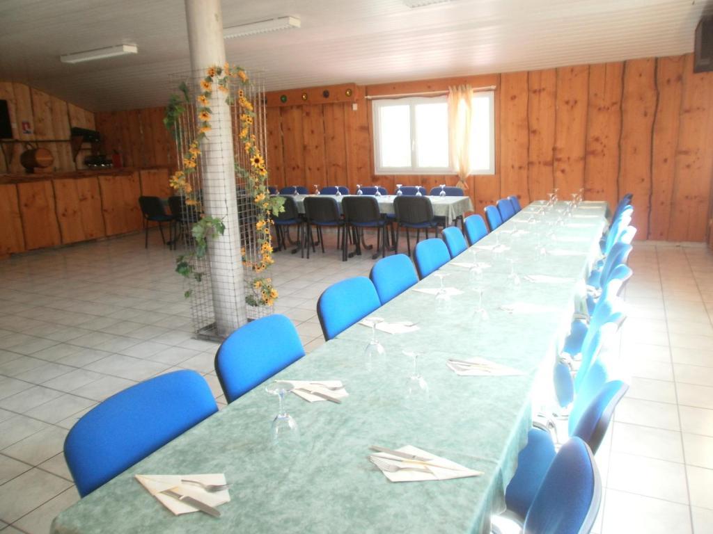 Hotel Restaurant Lancheton Saint-Julien-Mont-Denis Exterior photo